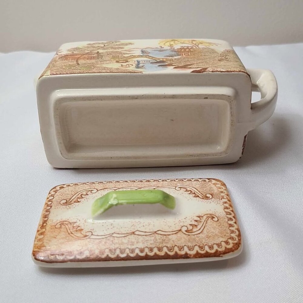 Vintage Japanese Gardens Rectangular Ceramic Creamer 6.25in x 2in x 3.5inH - Picture 4 of 8
